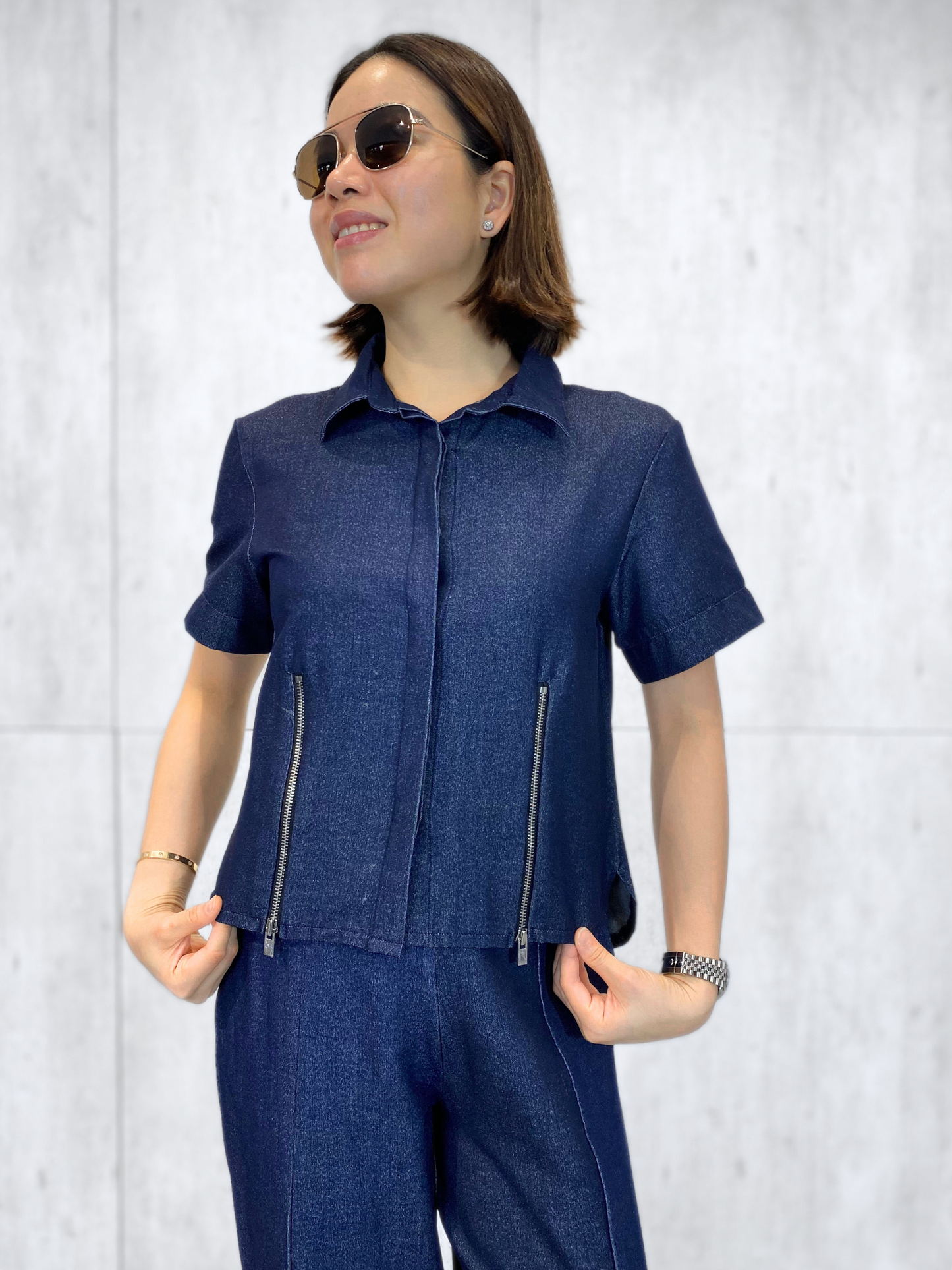 Gia (Plus Size) Zipper Top