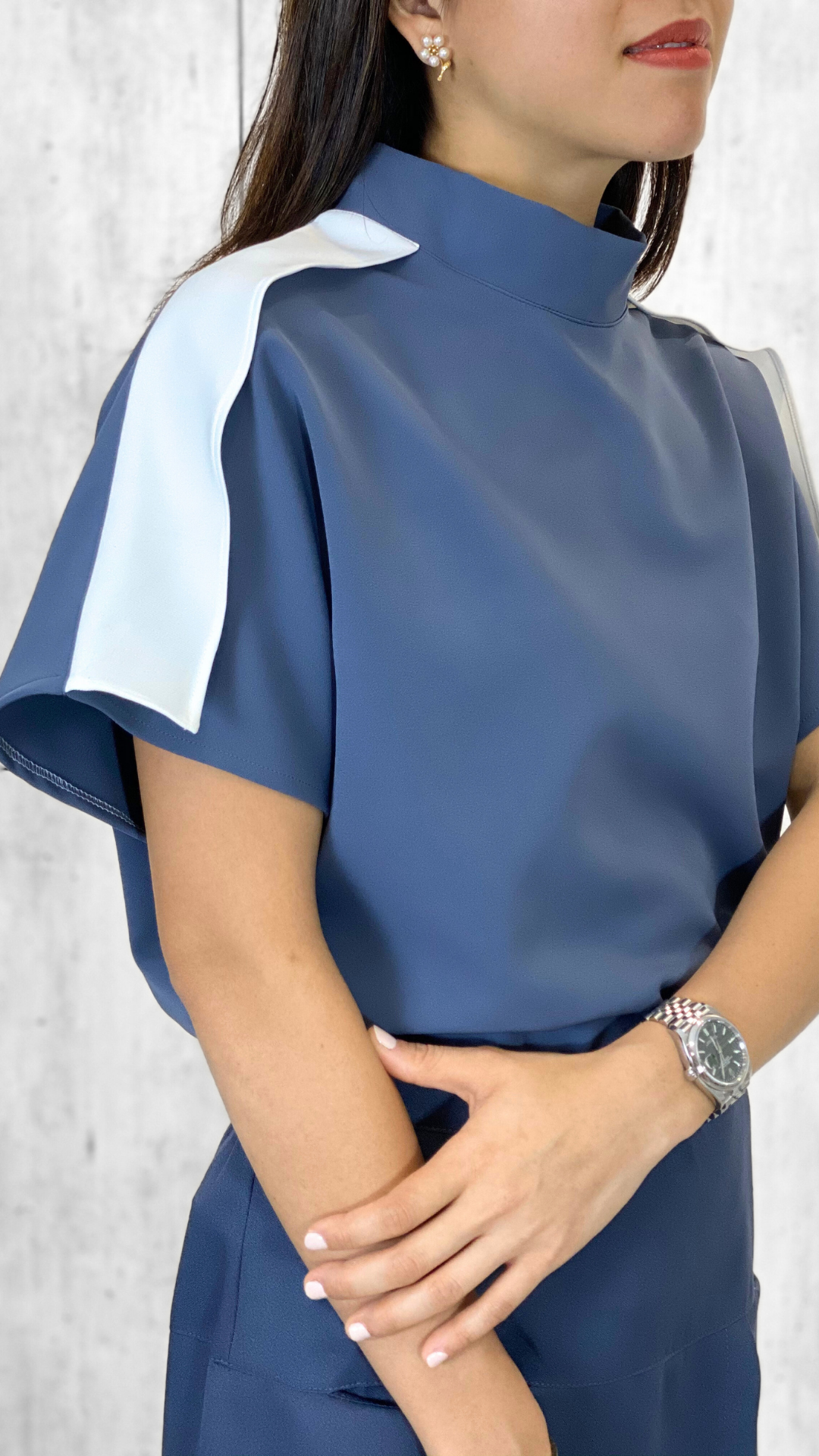 Naomi Shoulder Accent Top