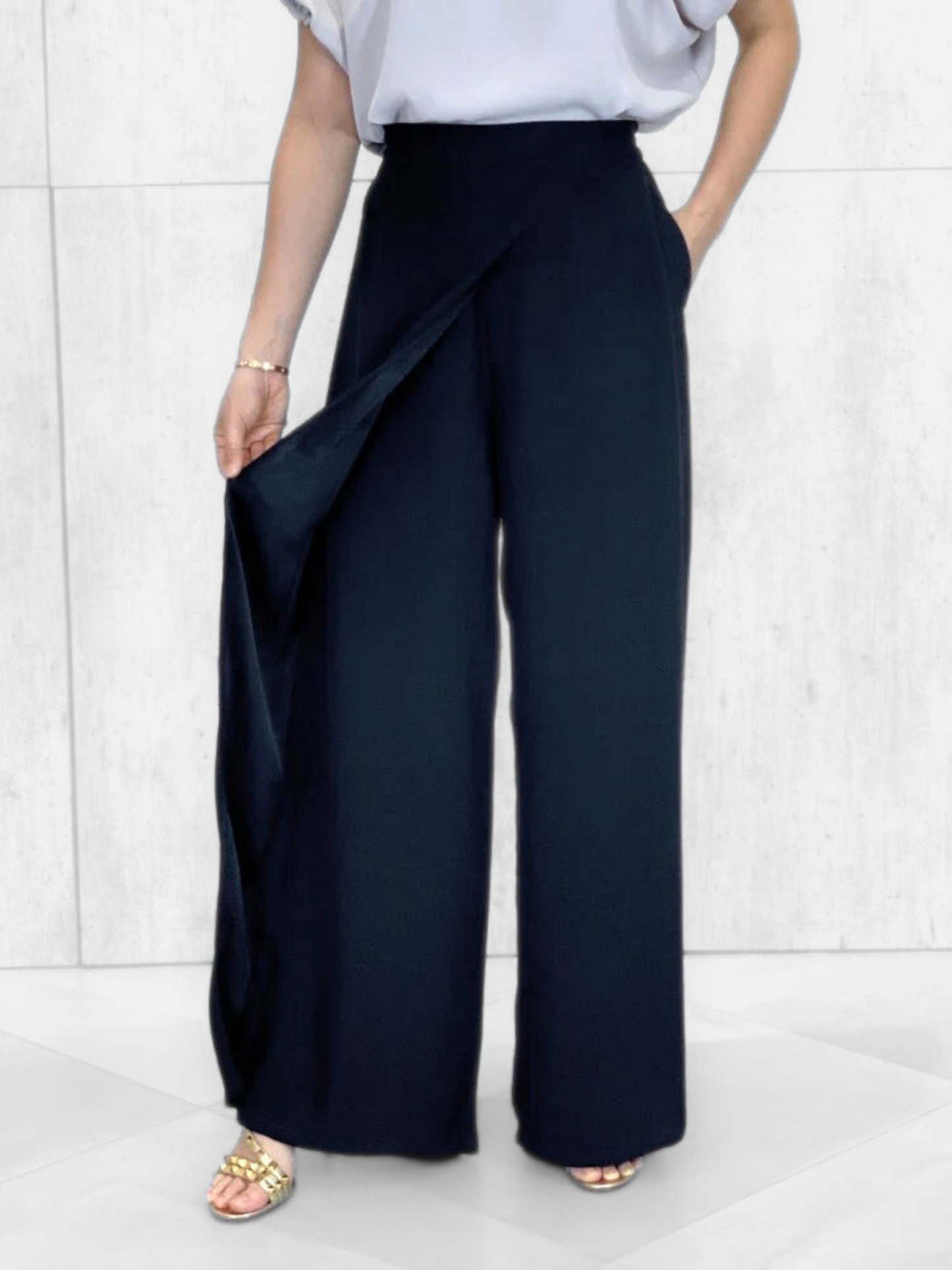 Finley (Plus Size) Overlap Accent Pants