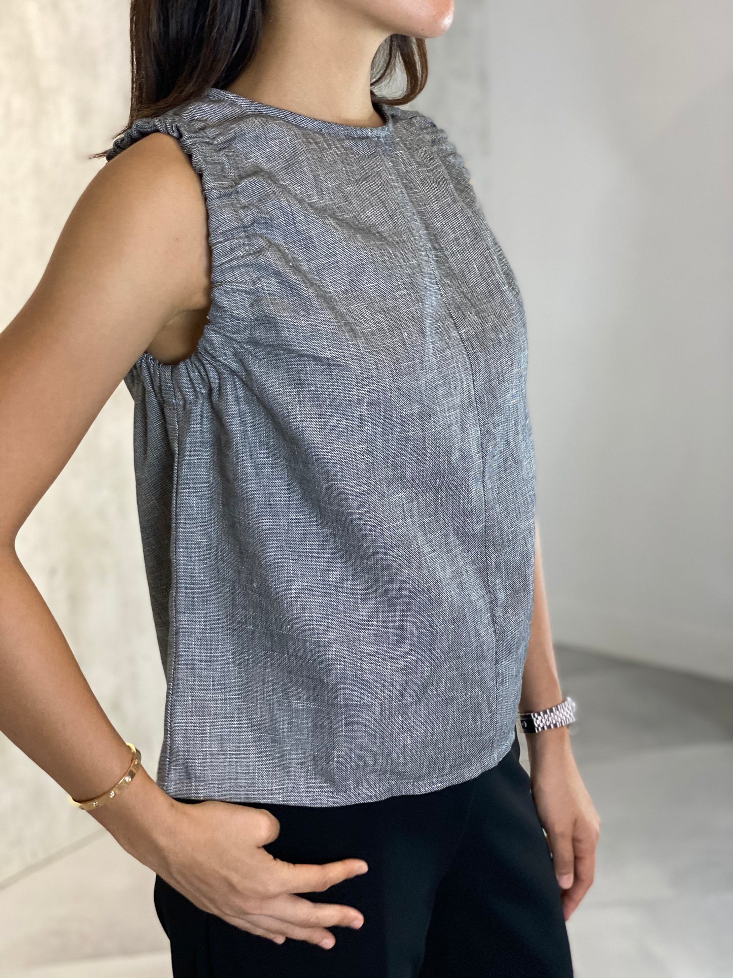 Eliza Elasticized Accent Top