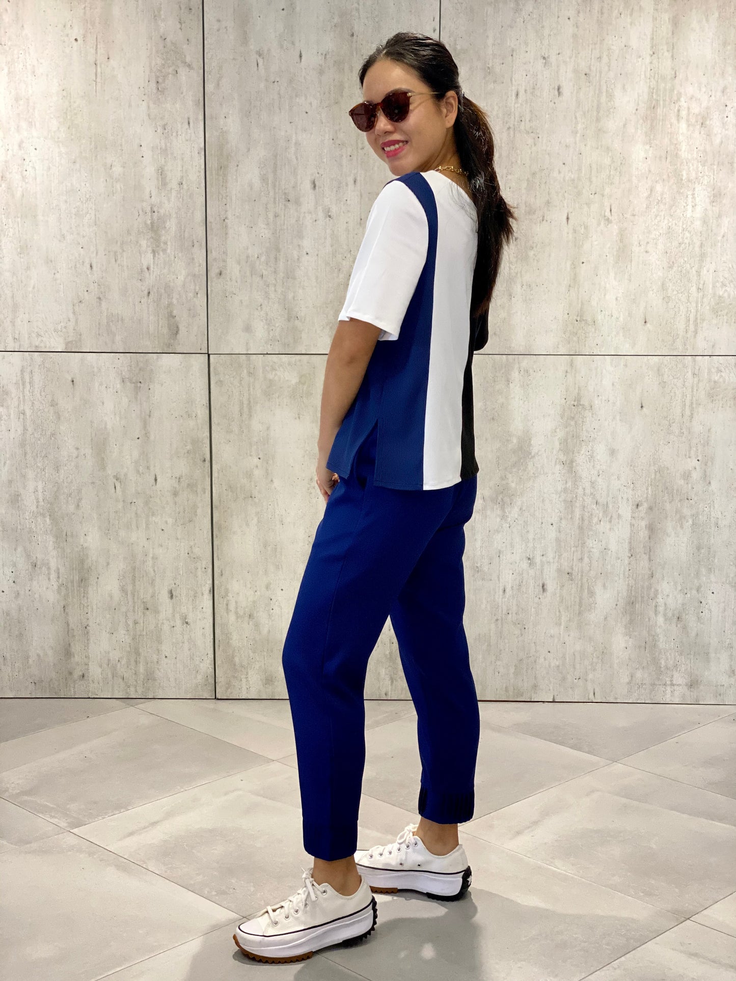 Lilian Panel Top