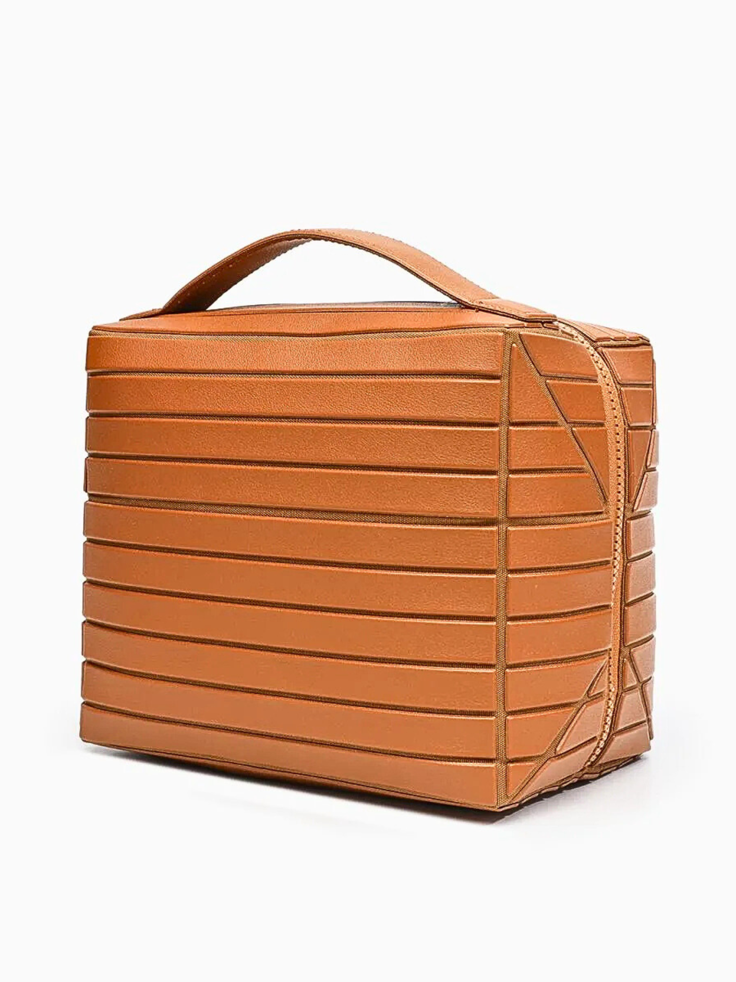 Hannah Geometric Travel Bag
