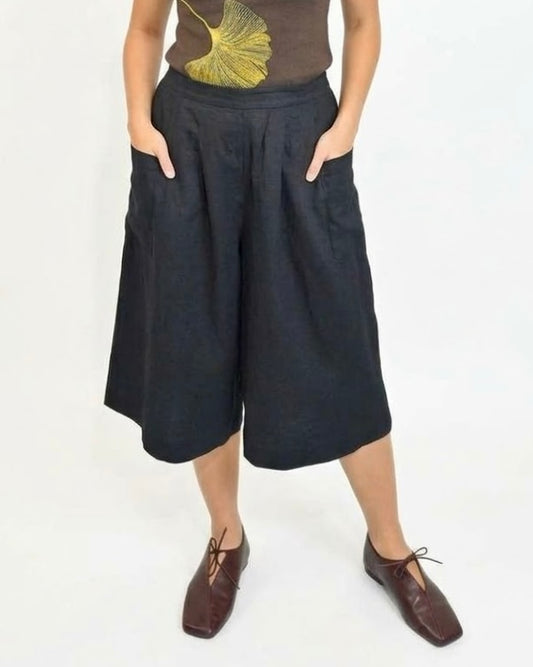 Charo (Plus Size) Mid-length Pocket Shorts
