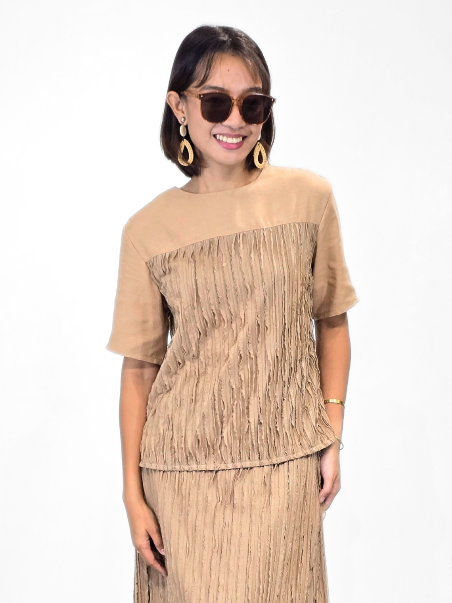 Alodia (Plus Size) Sleeve Top