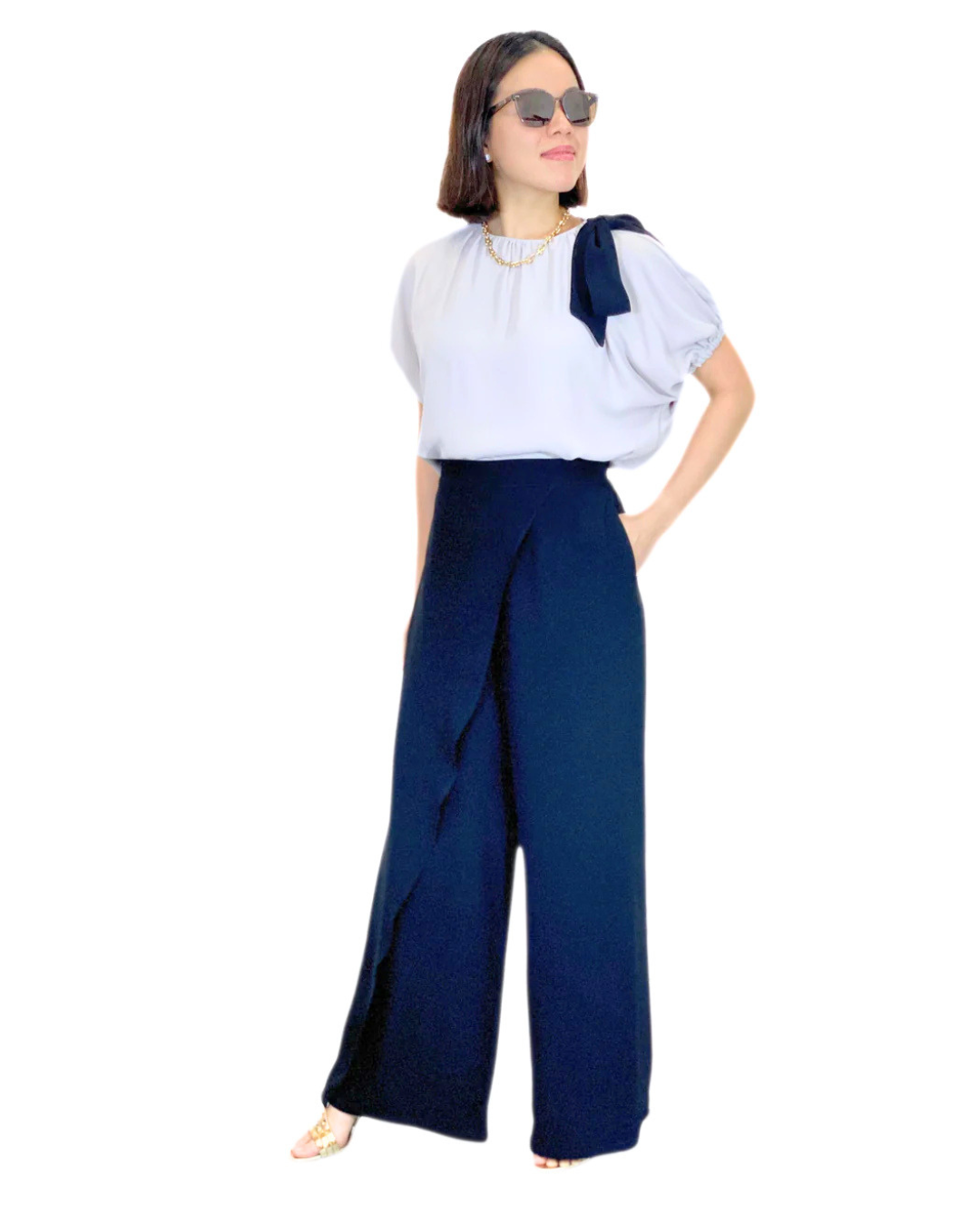 Finley (Plus Size) Ribbon Accent Top