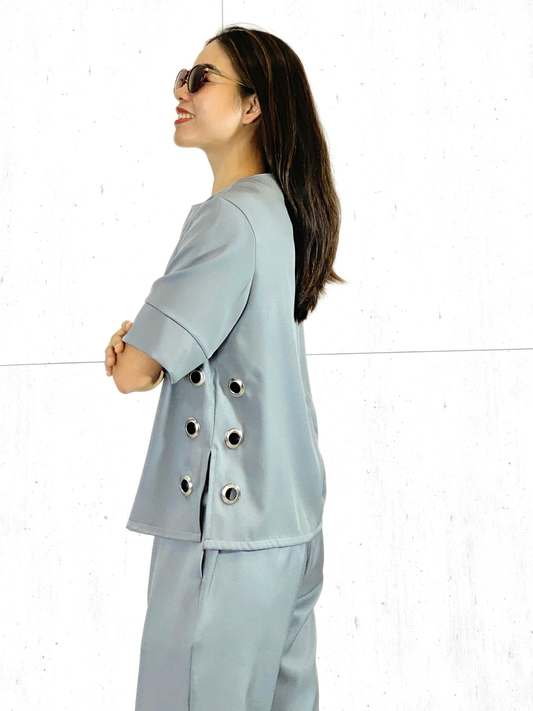 Gwen (Plus Size) Metallic Ring Top