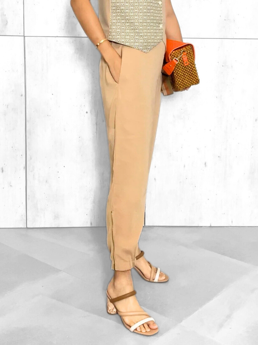 Mikaela Zipper Accent Pants