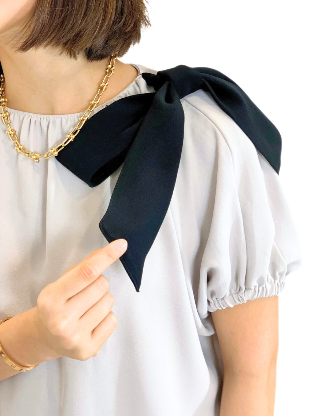 Finley (Plus Size) Ribbon Accent Top