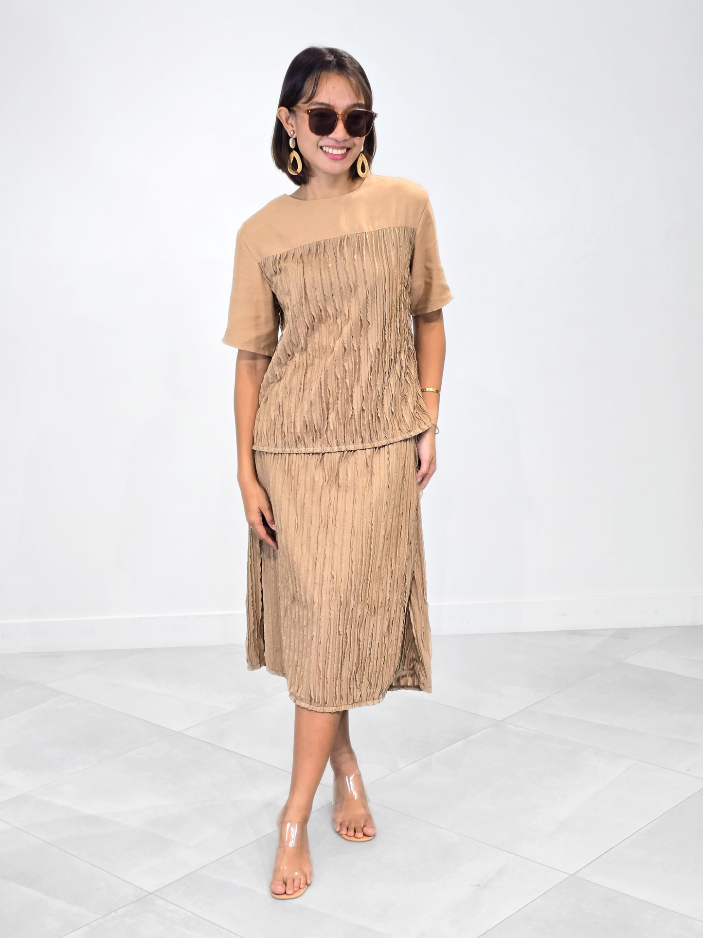 Alodia Sleeve Top