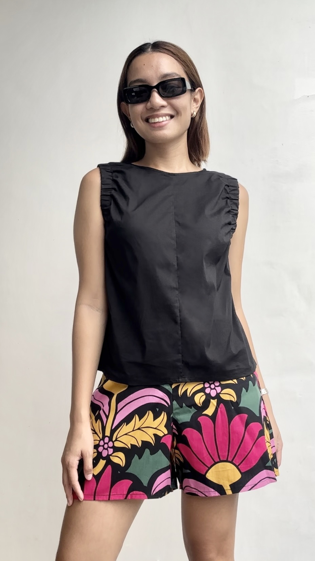 Eliza Elasticized Accent Top