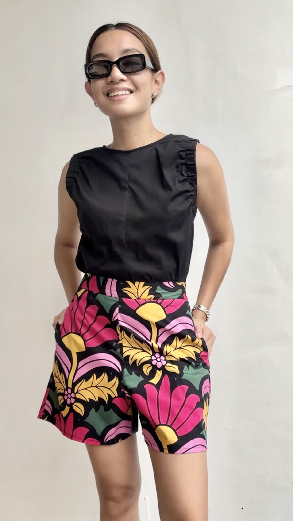 Eliza Elasticized Accent Top