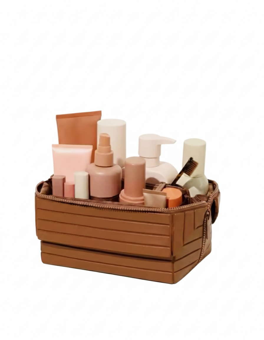 Hannah Geometric Travel Bag