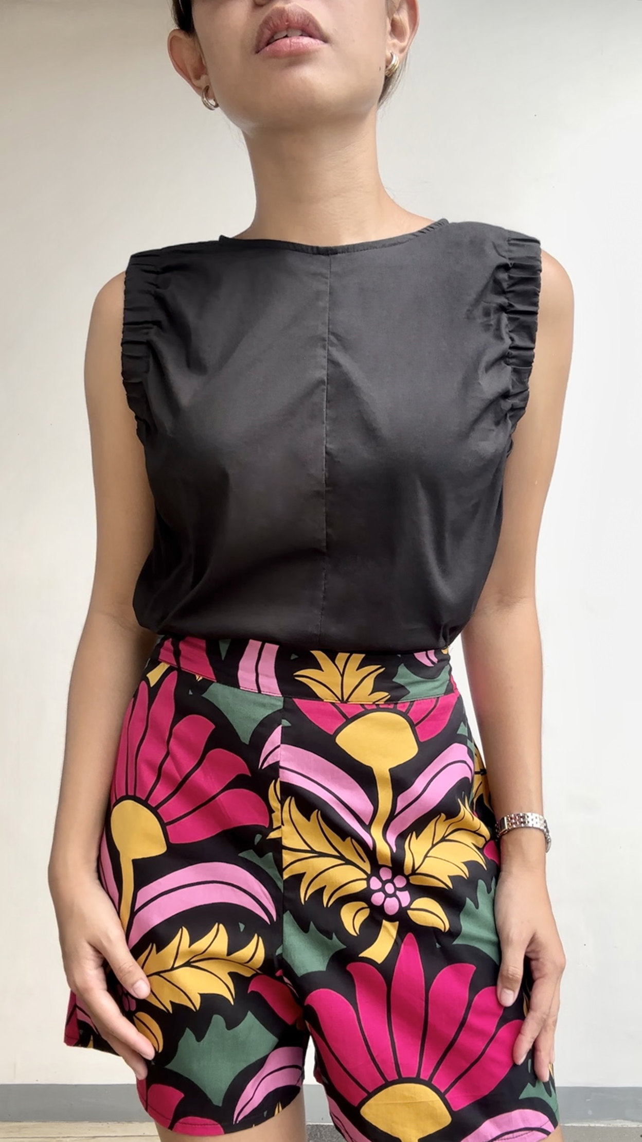 Eliza Elasticized Accent Top