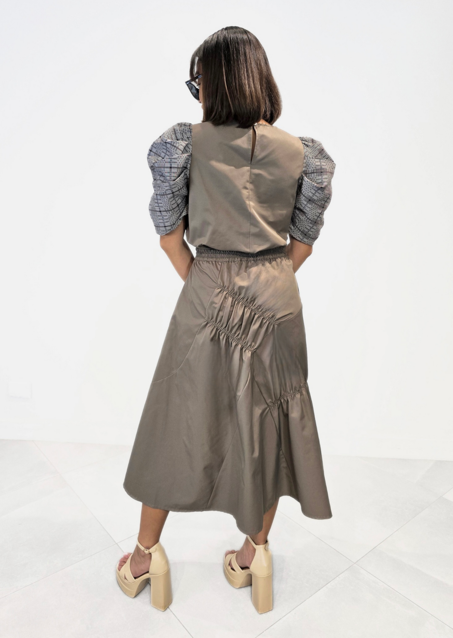 Mirasol Elasticized Accent Skirt