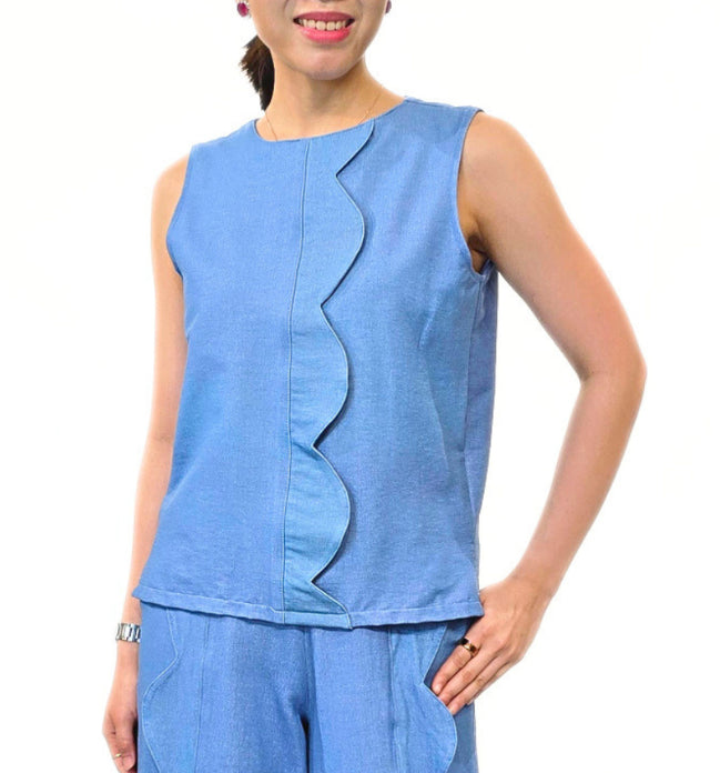 Paloma Scallop Top