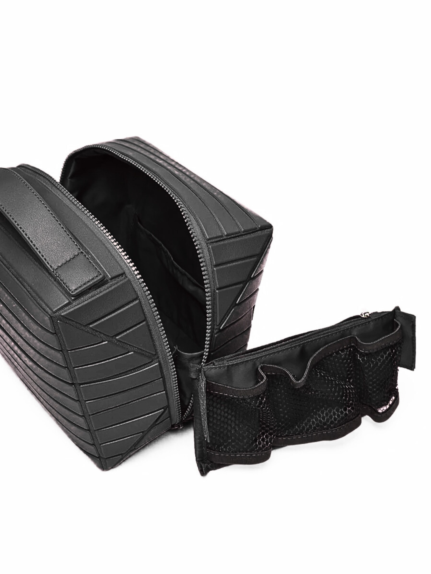 Hannah Geometric Travel Bag