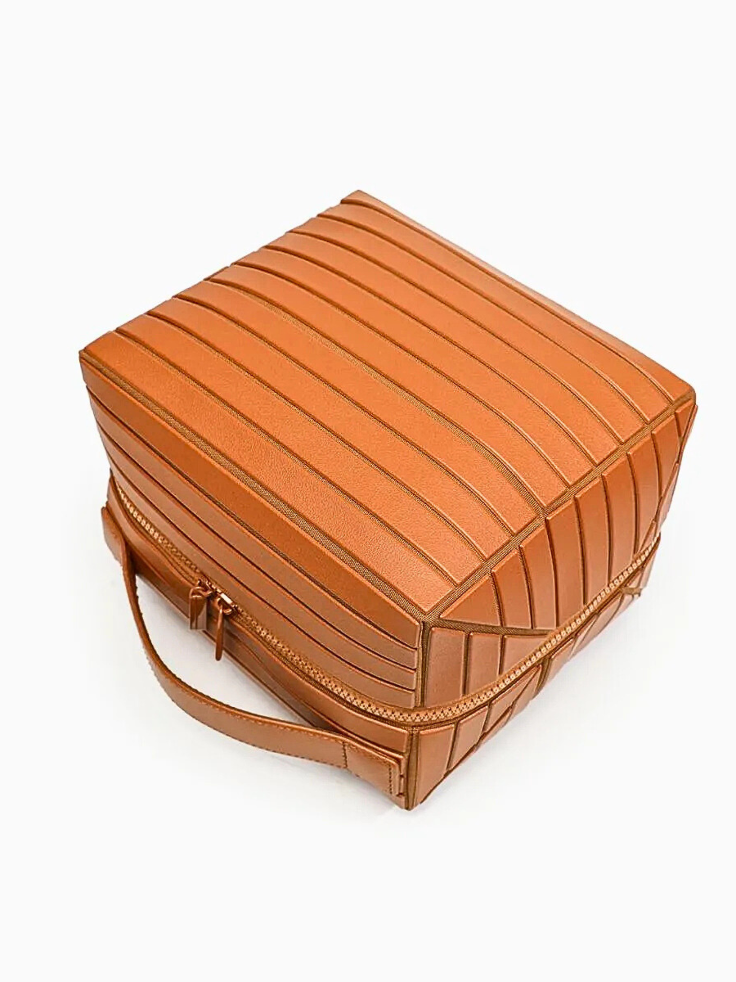 Hannah Geometric Travel Bag